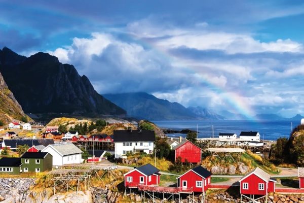 port-leknes-lofoten-norway-c037-Groot